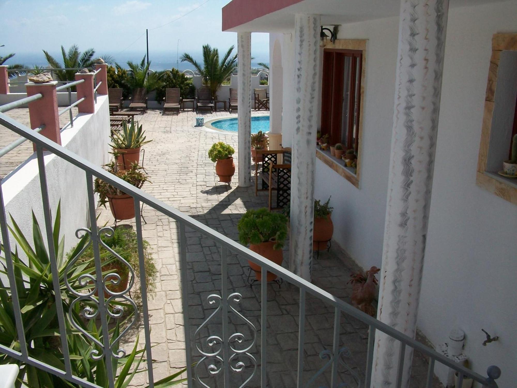 Villa Koronios Fira  Exterior foto